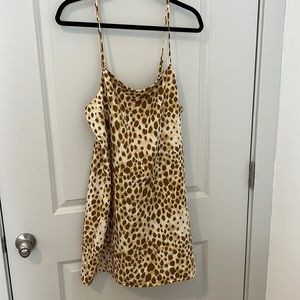 NWT Giraffe Print Dress
